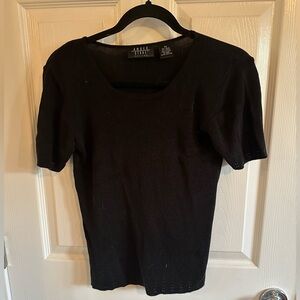 Gorgeous knit Amber Stone Vintage blouse